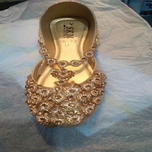 Khussa Pakistán hecho a mano de alta calidad con Payal para damas Diseños bordados de calzado plano de verano e invierno para mujeres - Product Image 1