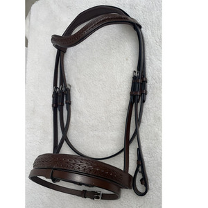 Bridon de cheval en cuir brun de qualité supérieure avec bande frontale et muserolle tressées à la main, équipement d'équitation anglais réglable - Product Image 3
