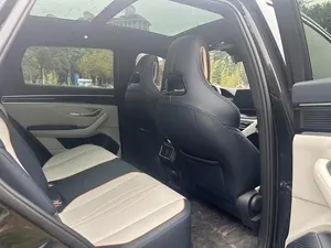 SUV B l D SUNG 2024 con Tracción en las Cuatro Ruedas, Neumáticos R18, Asientos de Cuero, Batería de Litio de 110 kWh, Techo Panorámico y Faros LED - Product Image 4