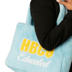 Bolso de Mano de Peluche Azul Bebé con Bordado de Chenilla, Estilo Universitario, Regalo de Hermandad Griega Divine Nine, Bolso Personalizado de Moda - Product Image 3