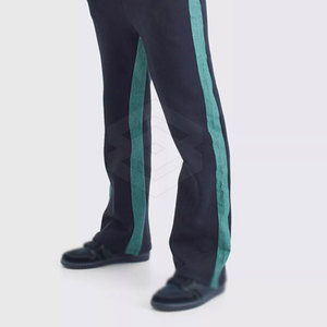 Survêtement évasé avec ceinture élastique Survêtement évasé 100% coton Ajustement élégant pour tous les types de corps - Product Image 6