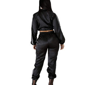 ชุดเสื้อฮู้ดกันลมแบบกำหนดเอง ชุด 2 ชิ้น แบบเรียบง่าย สำหรับผู้หญิง สามารถปรับแต่งได้ - Product Image 2