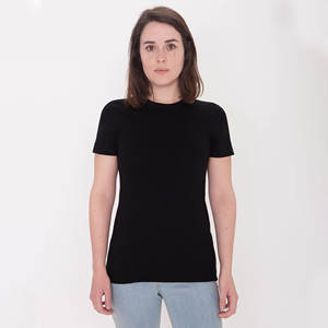 Nouvel Arrivage T-shirt Femme en Polyester de Haute Qualité Coupe Slim Manches Courtes Col Rond Logo Personnalisé Couleur Unie Écologique pour - Product Image 6
