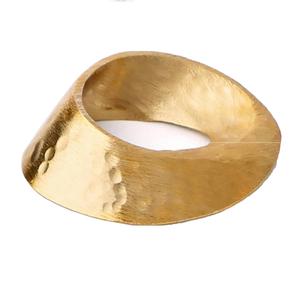 ห่วงใส่ผ้าเช็ดปากสีทองดีไซน์ทันสมัยลายใบไม้วัสดุอลูมิเนียมคุณภาพสูงสำหรับงานแต่งงานวันเกิดและของขวัญในโอกาสอื่นๆ - Product Image 4