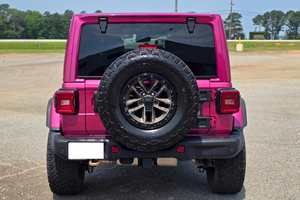 Jeep Wrangler d'occasion prêt à être expédié, en parfait état, livraison mondiale - Product Image 3