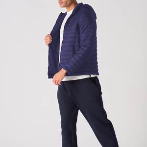 Veste d'hiver matelassée pour homme sur mesure OEM avec logo personnalisé sur le devant, à capuche, respirante et coupe-vent, plusieurs tailles disponibles - Product Image 5