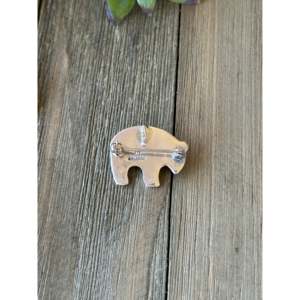 Broche pendentif en argent sterling multi-pierres fait main Navajo en forme d'ours - Product Image 4