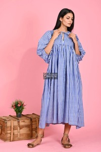 Robe en coton indien écologique faite à la main, confortable, décontractée pour l'été, tendance, imprimé en blocs, cadeau personnalisé pour la mariée - Product Image 4
