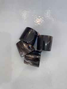 Faizacraft Anneaux de serviette en corne polie brillante Décoration de réception de mariage de haute qualité pour les fêtes stockées - Product Image 2