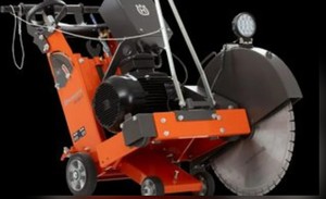 Máquina Cortadora de Pisos de Concreto Husqvarna FS 600 de Gasolina de Calidad Superior, Adecuada para Concreto Industrial y Necesidades de Corte - Product Image 2