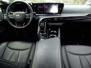 SUV d'occasion 2024 R21 Automatique 4.1-6L 5 places Sièges en cuir Toit ouvrant Caméra arrière 360° 50k-75k milles Euro IV - Product Image 3