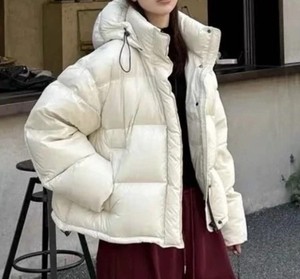 Chaqueta acolchada con capucha de alta calidad para mujer, chaquetas con cremallera de tendencia OEM, chaqueta de invierno impermeable de primera calidad - Product Image 4