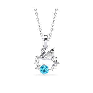 Chaîne avec pendentif cygne emblématique en argent et zircon, design animalier et numérique tendance, pour fiançailles ou cadeau - Product Image 1