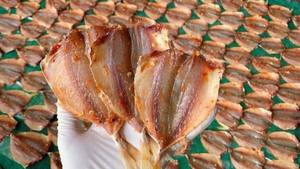 Pescado de rayas amarillas secas con sal de mar | Calidad superior | Procedente de Vietnam | Exportación de mariscos al por mayor | Ms Jessi - Product Image 2