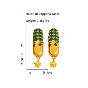 Orecchini di Lusso in Cristallo Verde per Donne, Gioielli alla Moda con Elegante Stile - Product Image 5