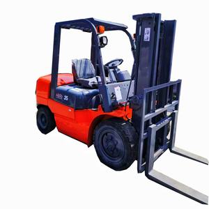 Montacargas K35 de Uso Pesado - Montacargas Diésel Resistente con Fácil Operación y Bajo Consumo de Combustible - Product Image 3