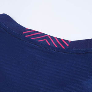 Uniforme de football tendance Vêtements de football de haute qualité Uniforme d'équipe en matériau durable pour adultes OEM et ODM - Product Image 6