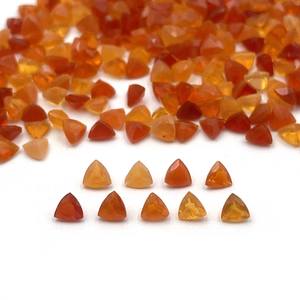 IGI Certificado de alta calidad Natural Trillion Cut Mexican Fire Opal 3-6 MM Lote de piedras preciosas sueltas naranjas para la fabricación de joyas - Product Image 2
