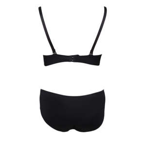 Conjunto de sujetador y bragas de espuma con aros para mujer - Negro - Product Image 2