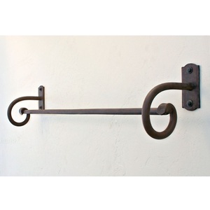 Toallero de hierro forjado con extremo en forma de corazón, montado en la pared, acabado negro, para el hogar, hoteles, baño y accesorios de aseo. - Product Image 5