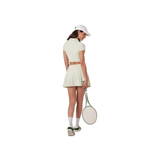 Ensemble de jupe de tennis pour femmes sur mesure, marque privée OEM, haute performance, tissu respirant et à séchage rapide - Product Image 3