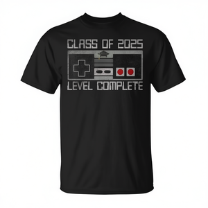 T-shirt de remise de diplôme pour seniors, classe de 2025, pour les gamers de jeux vidéo très expérimentés - Product Image 2