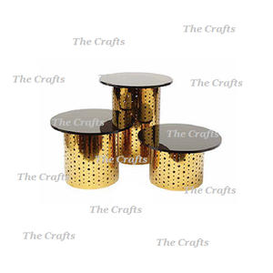 Juego de 3 soportes para tartas elevadores de diferentes tamaños con base de metal plateado con soporte de exhibición de tartas superior de vidrio - Product Image 4