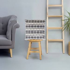 Housse de coussin carrée moderne en coton 100% noir et ivoire brodée style bohème avec fermeture éclair pour la décoration de la maison - Product Image 1