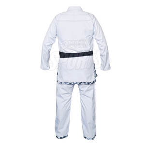 Uniforme de karate para adultos cómodo de último diseño Uniforme de karate de material duradero para ropa de entrenamiento - Product Image 2