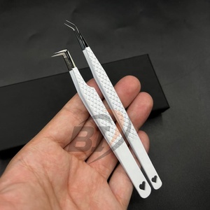 แหนบต่อขนตาสแตนเลสปลายแหลมสีขาวสีดำปลายแหลมแบบยั่งยืนดีไซน์รูปหัวใจแบรนด์ตามสั่ง - Product Image 4