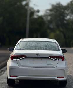 Toyota Corolla 2022 d'occasion, en bon état - Product Image 3