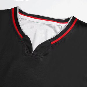 Uniformes de basket-ball personnalisés de haute qualité pour hommes Maillots d'équipe de qualité pour les joueurs dans des ensembles durables - Product Image 5
