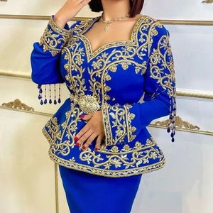 BRODERIE DE DESIGNER ÉLÉGANTE SUR ROBE KARAKOU BLEUE AVEC PERLES DE VERRE EN CRISTAL OMBRÉES, PIERRE, TRAVAIL DABKA @ 2024 - Product Image 1