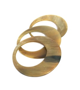 MEILLEURS manchettes, bracelets et bracelets en corne de buffle naturelle fabriqués à partir de véritable corne de buffle, disponibles dans un assortiment de - Product Image 5