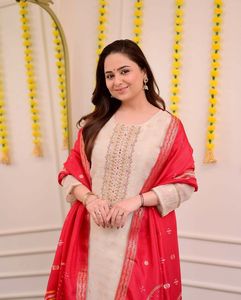 Présentation Heavy Designer Top Suit New Designer Beautiful Jacquard Weaving Work Top and Pant With Jacquard Weaving Dupatta - Product Image 2