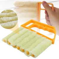 Brosse de nettoyage manuelle en plastique pour persiennes, idéale pour fenêtres et salles de bain, outil de nettoyage en gros, brosse à persiennes en peluche