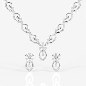 Collier en or 18 carats avec diamant cultivé en laboratoire Seraphina pour les occasions de mariage - Product Image 5