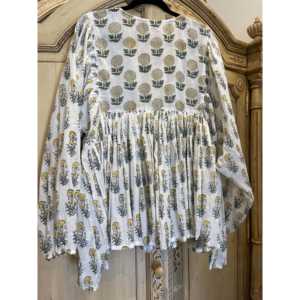 Blusa de Lino Gypsy - SUNFLOWER MEADOW, Estilo Bohemio, Talla Única para Mujer, Estampado Floral, Transpirable, Bordada, Disponible en Tallas XS-XL - Product Image 4