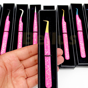 Ensemble de pinces à cils en acier inoxydable rose de qualité supérieure Emballage personnalisé inclus Outils de cils à volume droit à pointe inclinée - Product Image 2