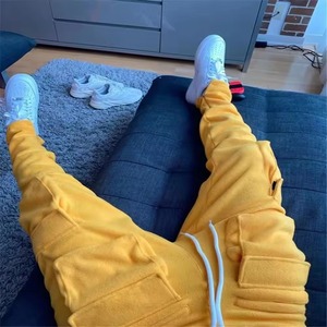 Sweats à capuche et pantalons de survêtement avec logo personnalisé Poches cargo Style de survêtement de sport d'hiver de haute qualité Ensemble de jogging en polaire - Product Image 3