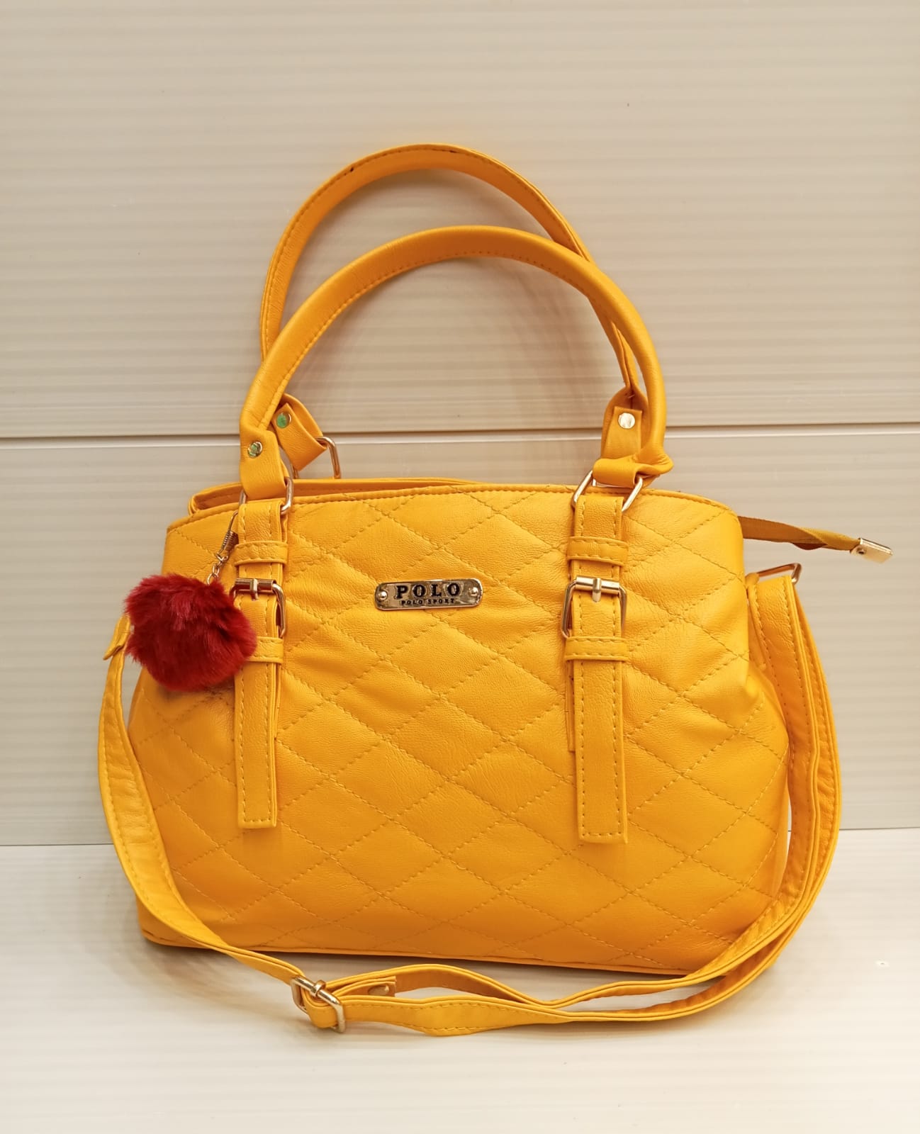 Jaune