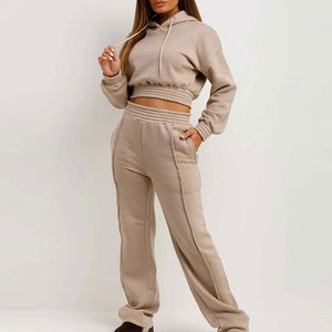 Top Corto Informal con Capucha para Mujer, Estilo Deportivo, 100% Algodón, Superventas de Invierno - Product Image 1