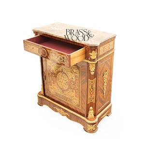 Mueble Zapatero de Lujo Estilo Francés con Tapa de Mármol Oscuro, Intrincada Marquetería Boulle y Detalles en Latón Dorado para Salón de Palacio - Product Image 4