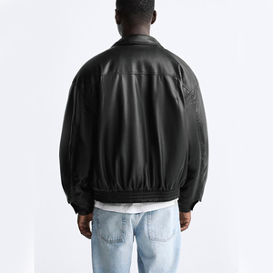 Veste en cuir pour homme personnalisée en similicuir vintage lisse monochrome imperméable avec fermeture éclair - Product Image 3