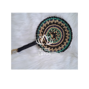 พัดลมเครื่องจักสานจากหญ้าทะเลคุณภาพสูงเกรดดีสำหรับการทำพัดลมส่วนตัวและโครงการงานฝีมือสุดสร้างสรรค์ - Product Image 1
