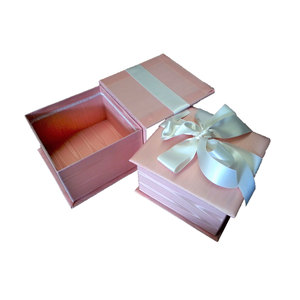 Sac cadeau avec nœud - Product Image 1