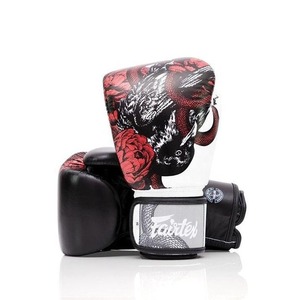 นวมชกมวย Fairtex หนังแท้ คุณภาพสูง สีสั่งทำได้ น้ำหนักเบา กันน้ำ แบบผูกเชือก สำหรับฝึกซ้อมและต่อยมวยไทย - Product Image 2