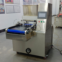 Petit emporte-pièce automatique Machine à former des biscuits Bouffée État neuf pour une utilisation en boulangerie-Fait des biscuits à partir de farine Lait Eau Noix