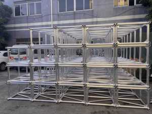 Système de treillis en alliage <span class=keywords><strong>d</strong></span>'aluminium robuste avec conception modulaire et capacité de charge de 2000 kg <span class=keywords><strong>pour</strong></span> événements et divertissements - Product Image 4