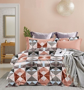 Drap de lit plat imprimé Venti King Size résistant à la décoloration avec 2 taies d'oreiller 3 pièces ensemble élégant confortable chambre - Product Image 4